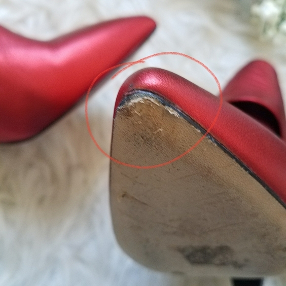 PAIGE Catrine Candy Apple Red Booties - Picture 16 of 16